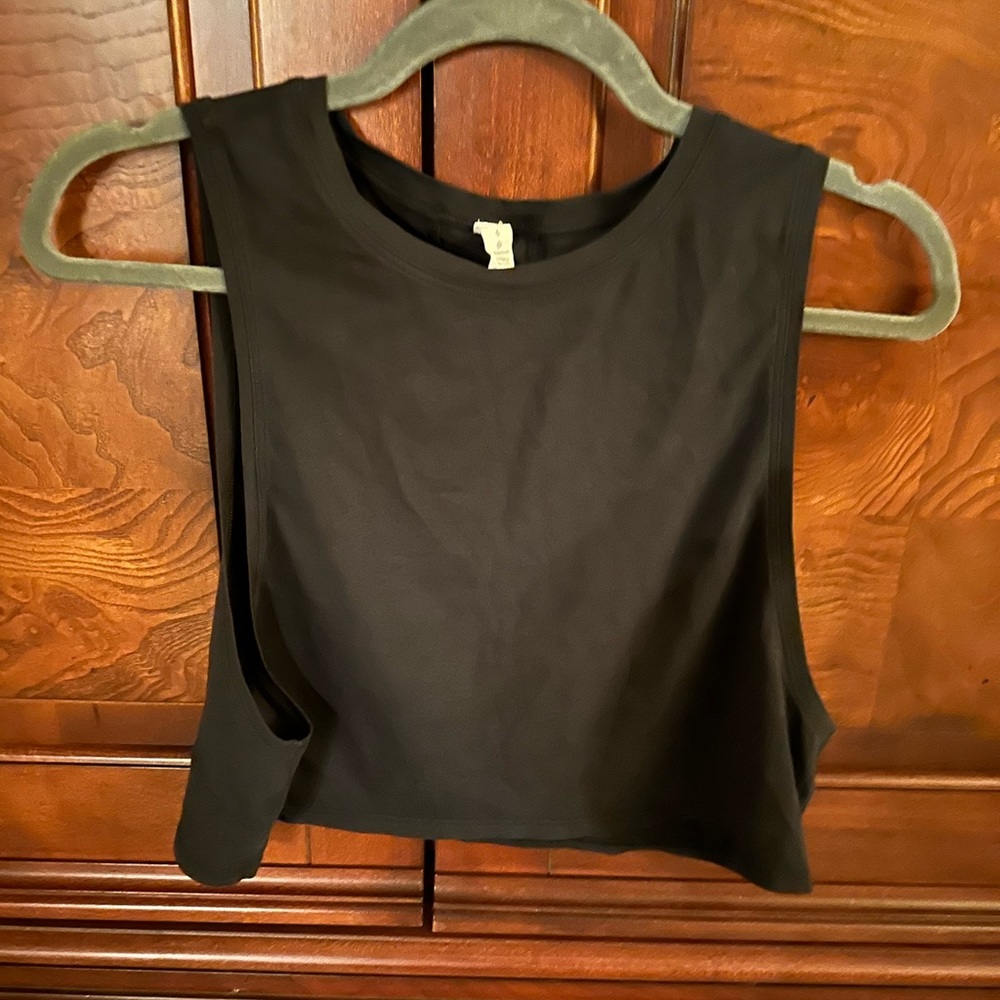 Lululemon tank top size 6